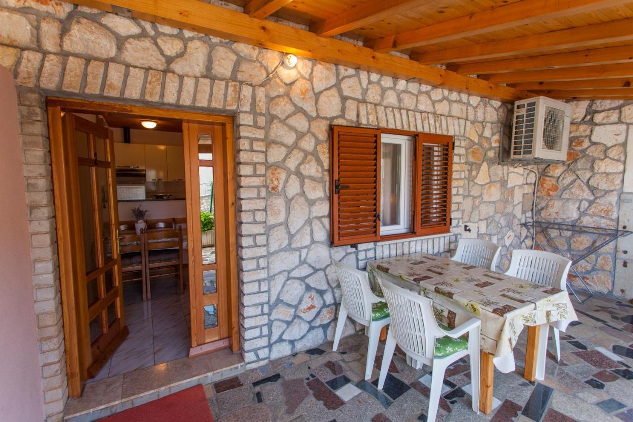 Apartman Budimir Cres Esterno foto